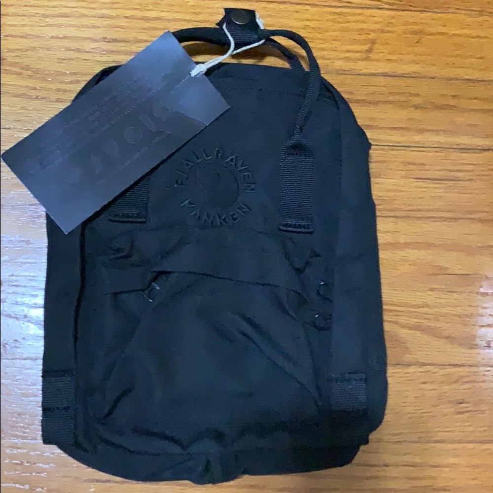 Fjallraven Re Kanken mini - Picture 1 of 2